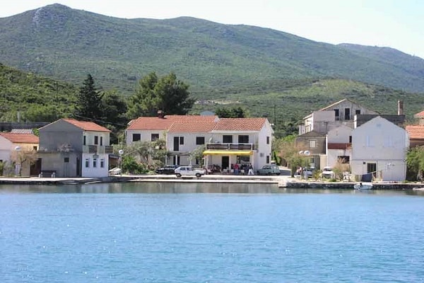 Zasebna namestitev Drače