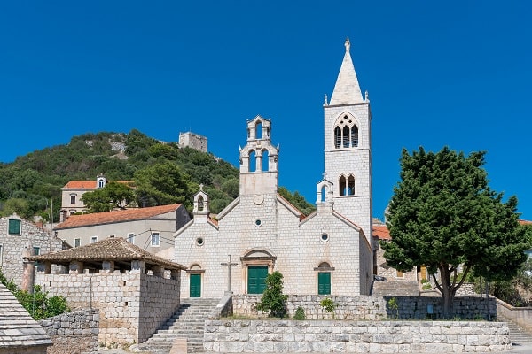 Zasebna namestitev Lastovo