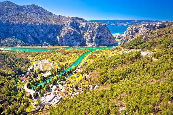 Poceni apartmaji Omiš