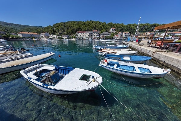 Zasebna namestitev Brač - Povlja