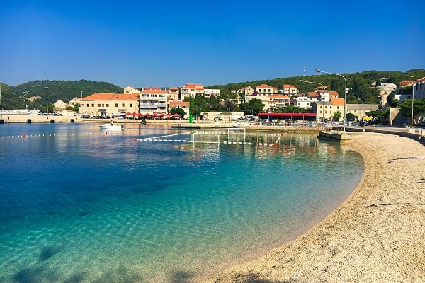 Zasebna namestitev Brač - Selca i Sumartin