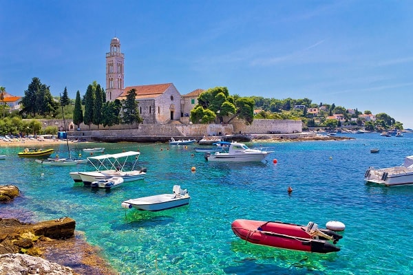 Neposreden stik z lastniki nastanitve Hvar - Hvar