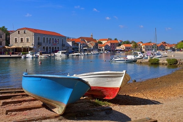 Poceni apartmaji Hvar - Vrboska