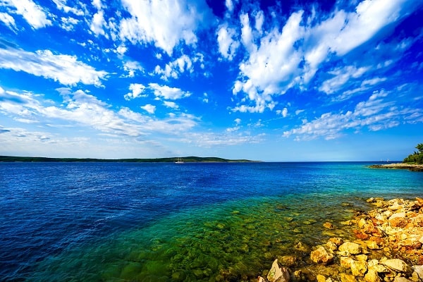 Poceni apartmaji Hvar - Zavala