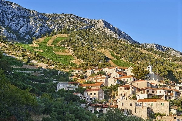 Poceni apartmaji Hvar - Sveta Nedjelja