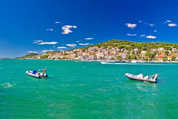 Poceni apartmaji Murter - Tisno