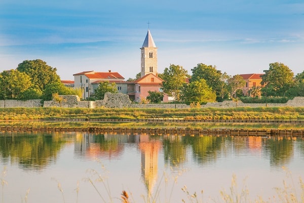 Poceni apartmaji Nin