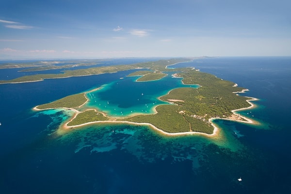 Neposreden stik z lastniki nastanitve Dugi otok