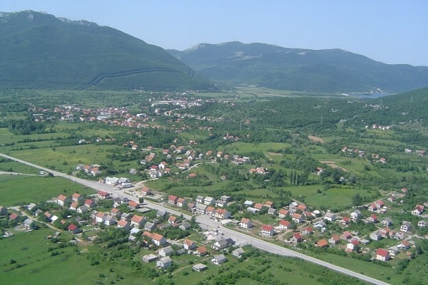 Neposreden stik z lastniki nastanitve Gračac