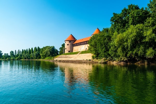 Neposreden stik z lastniki nastanitve Sisak
