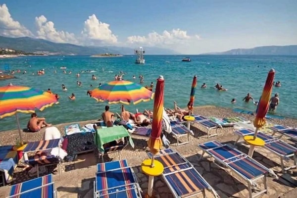 Neposreden stik z lastniki nastanitve Novi Vinodolski