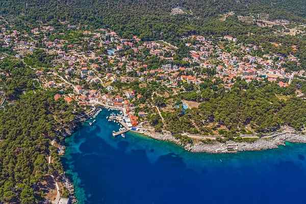 Neposreden stik z lastniki nastanitve Lošinj - Veli Lošinj