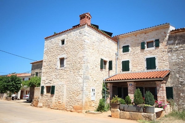 Poceni apartmaji Kaštelir-Labinci