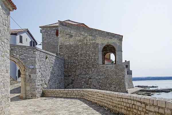 Zasebna namestitev Novigrad