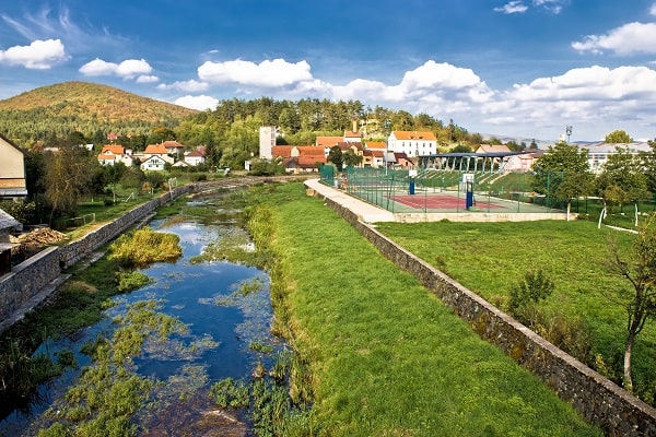 Poceni apartmaji Otočac