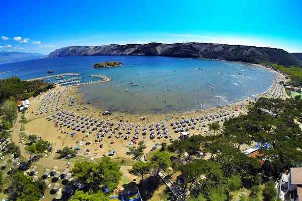 Rajska plaža- Rab, Hrvaška