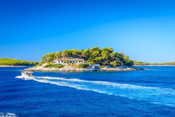 Peklenski otoki - Hvar, Hrvaška