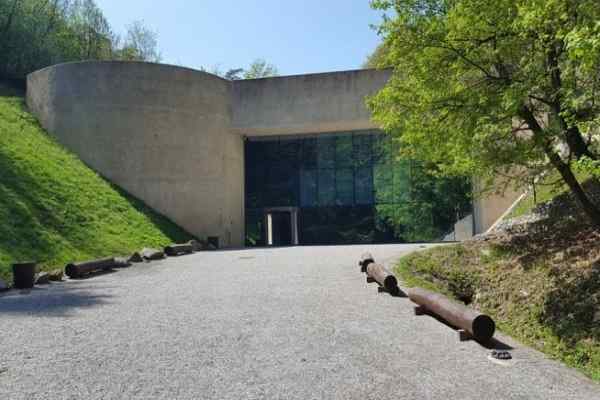 Muzej krapinskih neandertalcev, Hrvaška